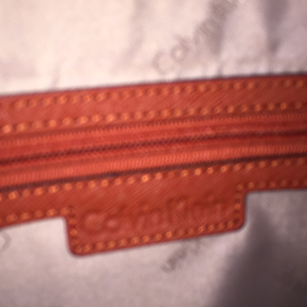 Tote - Picture 6 of 7